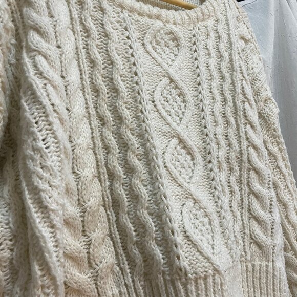 White Cropped Chunky Knit Sweater - Picture 2 of 5
